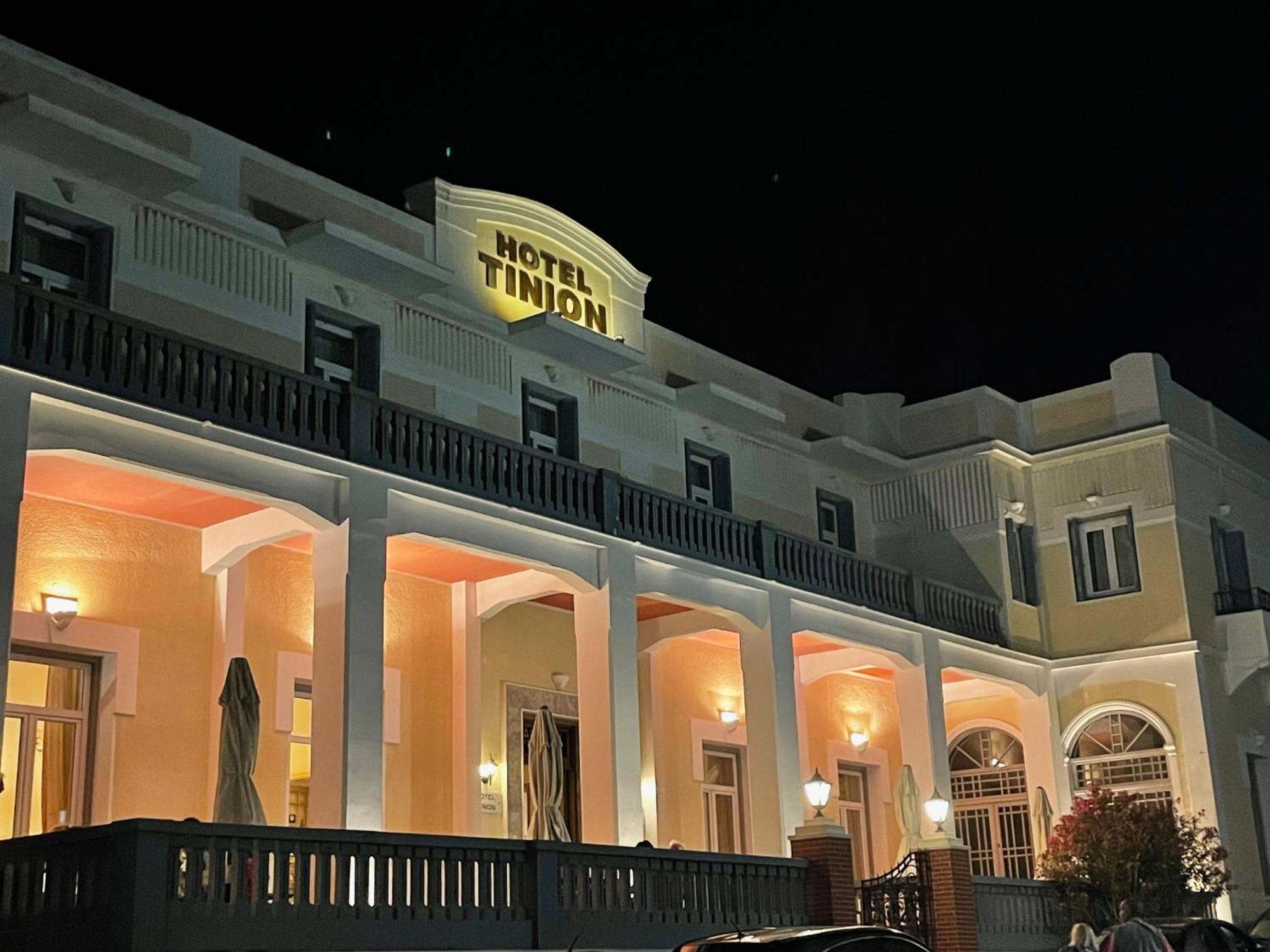 Tinion Urban Hotel Tínos エクステリア 写真
