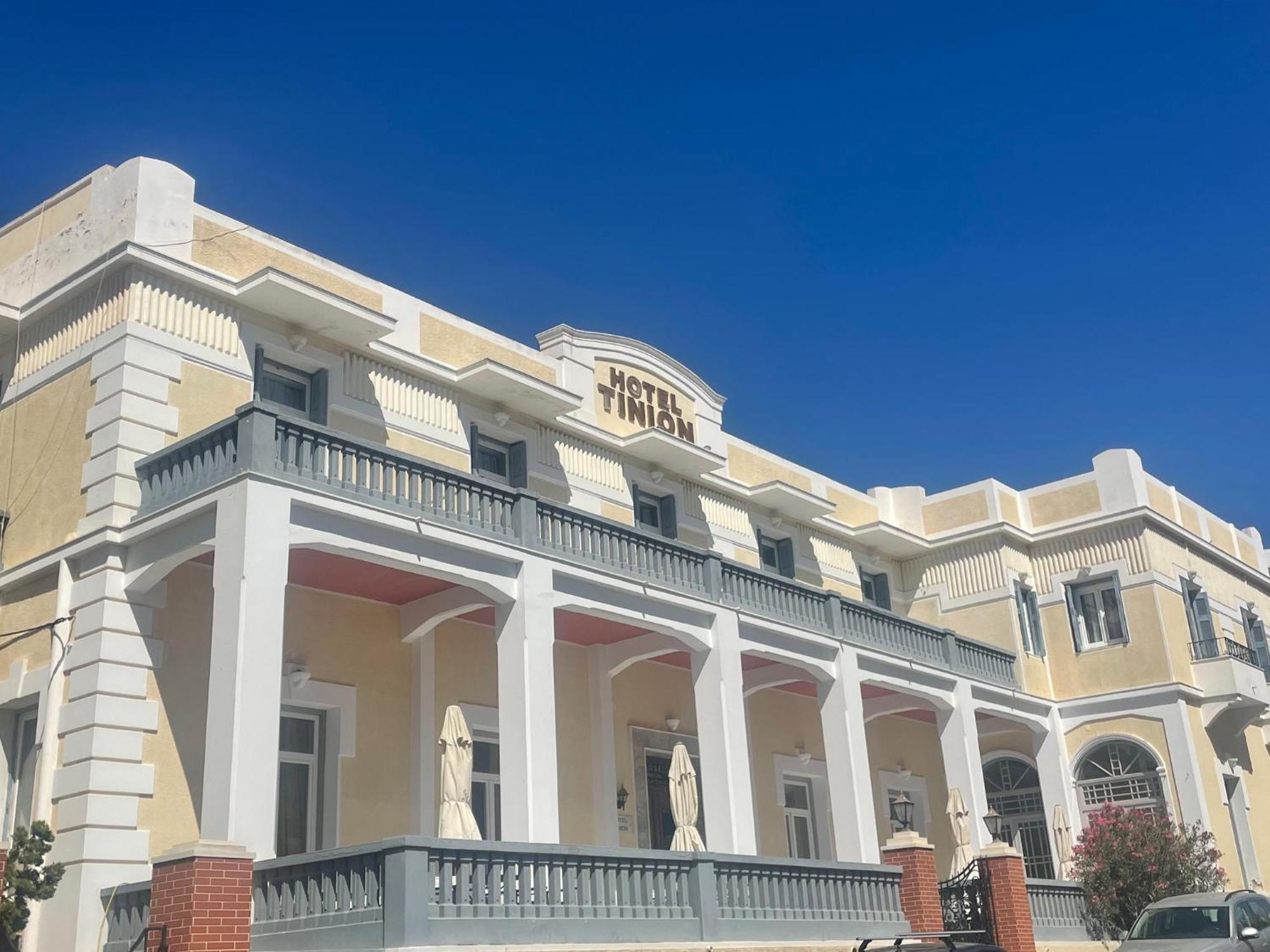 Tinion Urban Hotel Tínos エクステリア 写真
