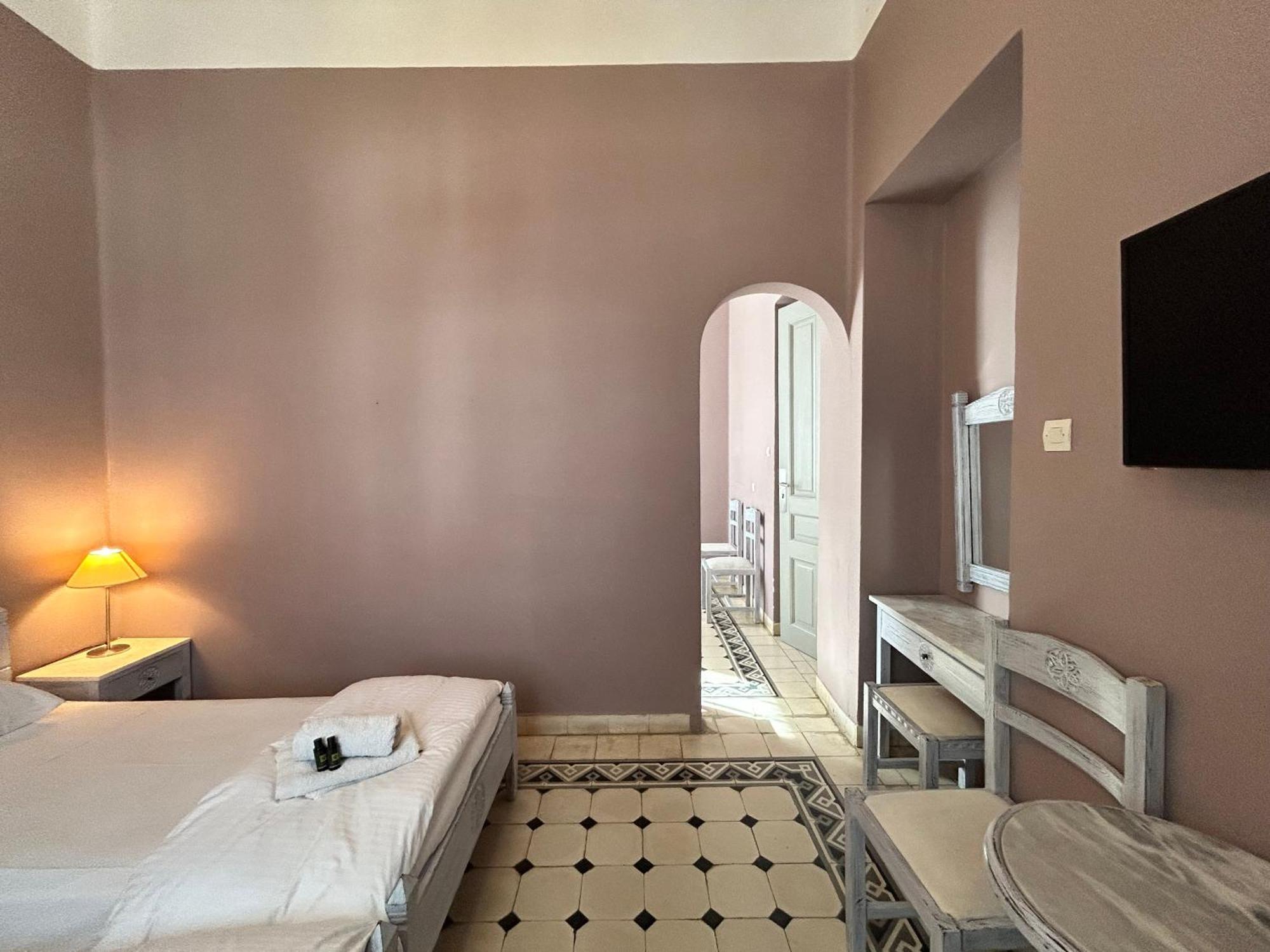 Tinion Urban Hotel Tínos エクステリア 写真